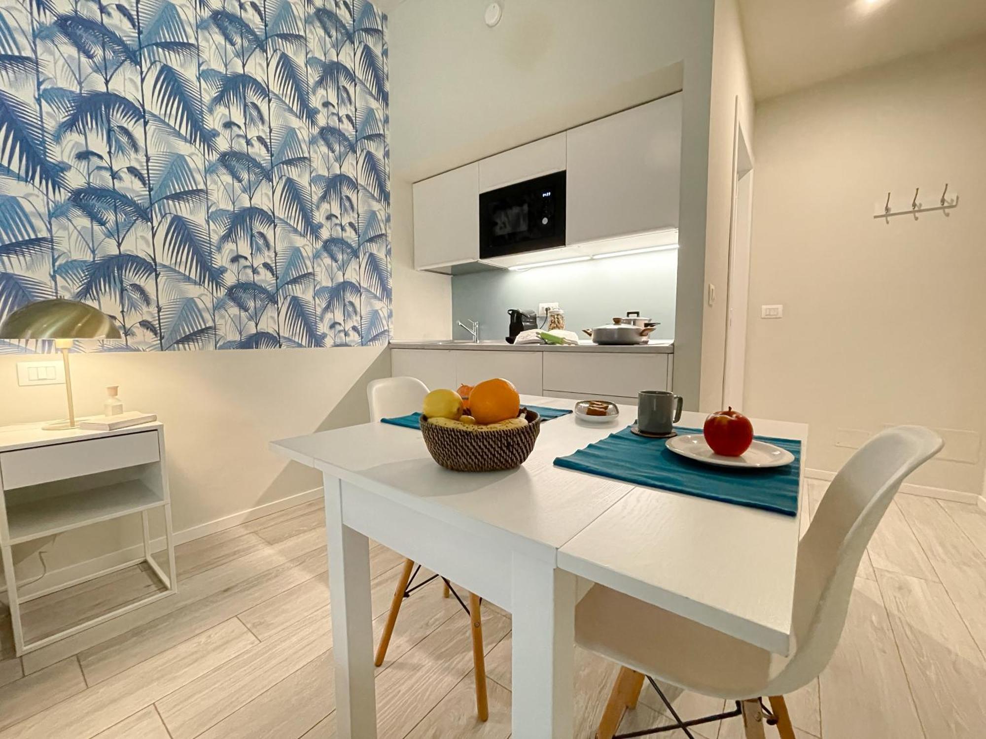 Blue Palm Jungle Studio Self Checkin Design Милан Экстерьер фото